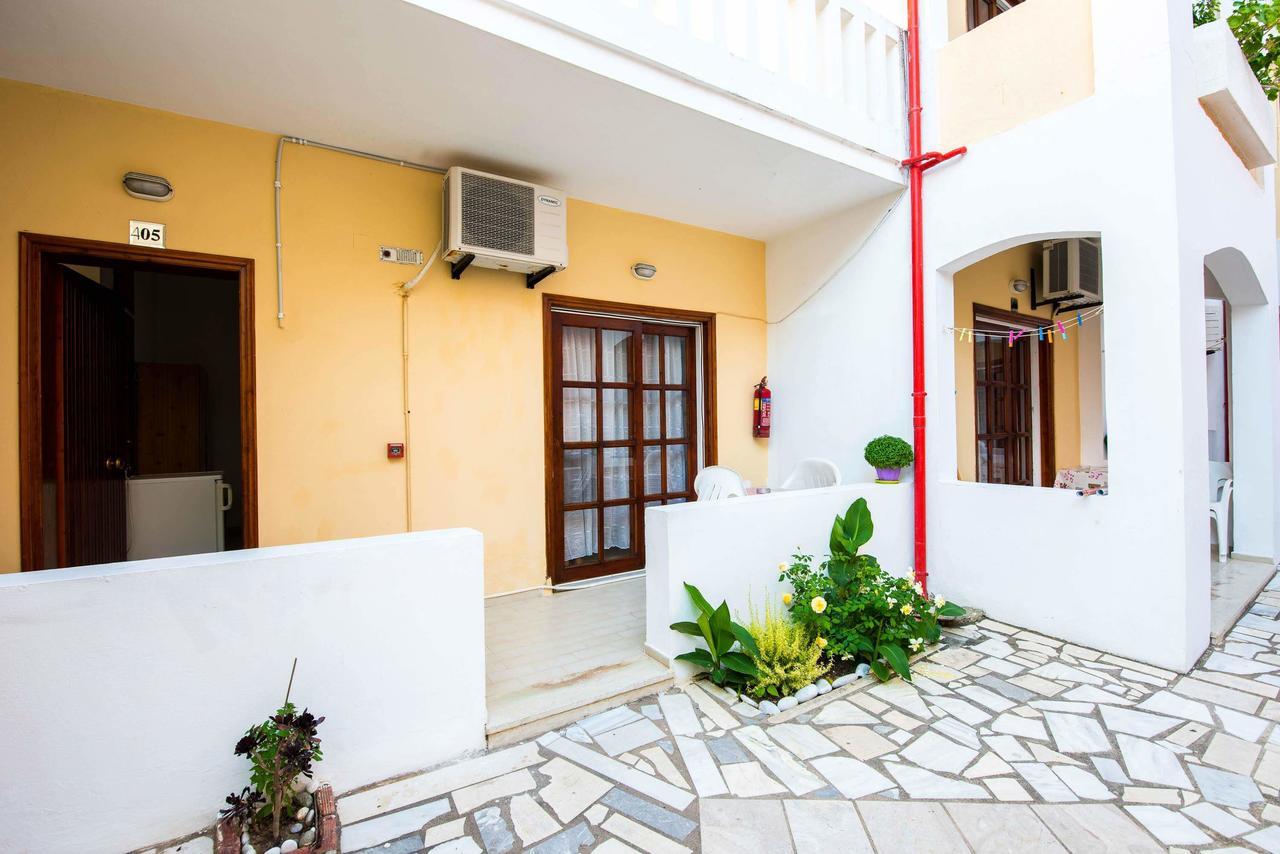 Erato Hotel Apartments Rethymno Exterior foto